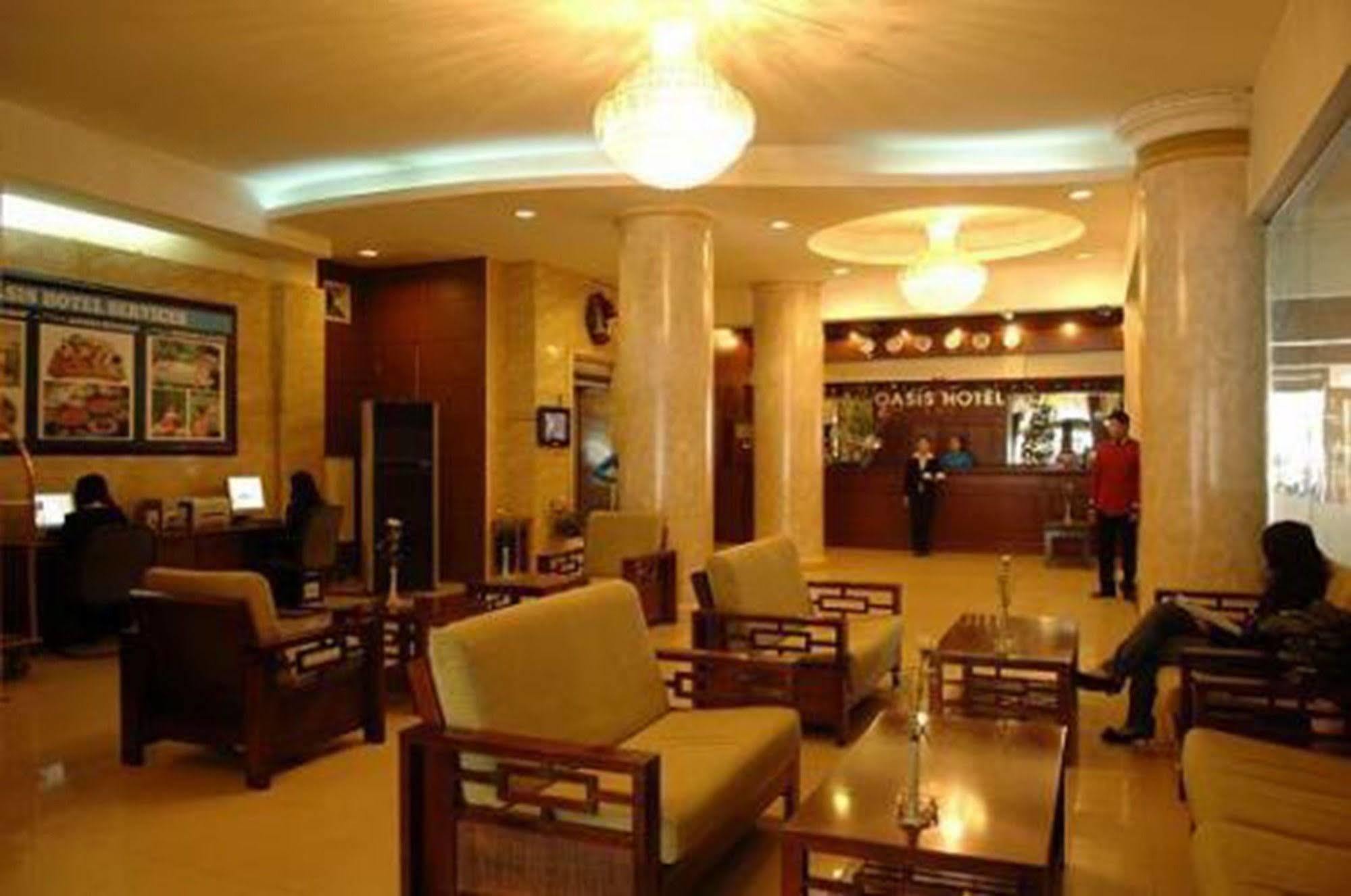 Oasis Hanoi Hotel Extérieur photo